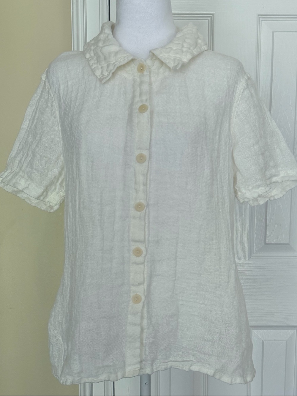 FLAX 100% Gauzy Linen Button Front Shirt Ivory Quilted Collar Lagenlook S NWOT